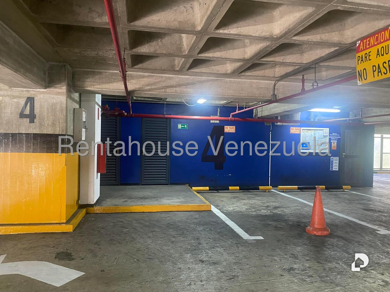 Garaje/Estacionamiento en La Castellana, Caracas – 18