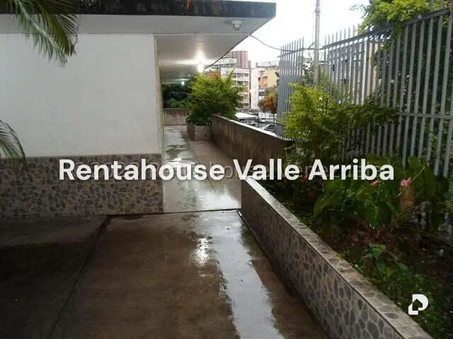 Apartamento en Santa Mónica, Caracas – 3