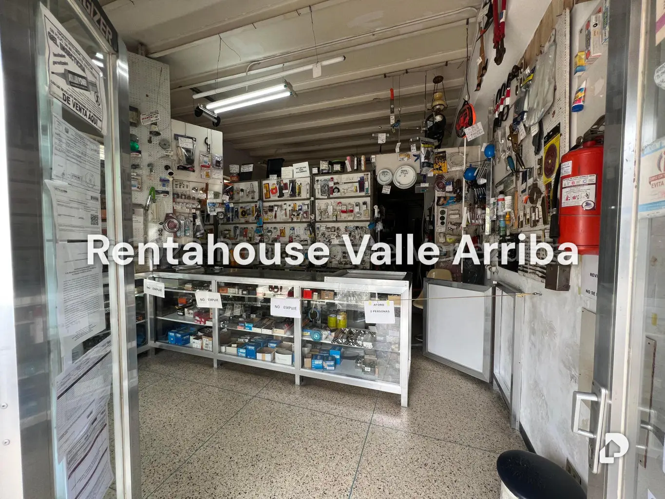 Local comercial en La Urbina, Caracas – 4