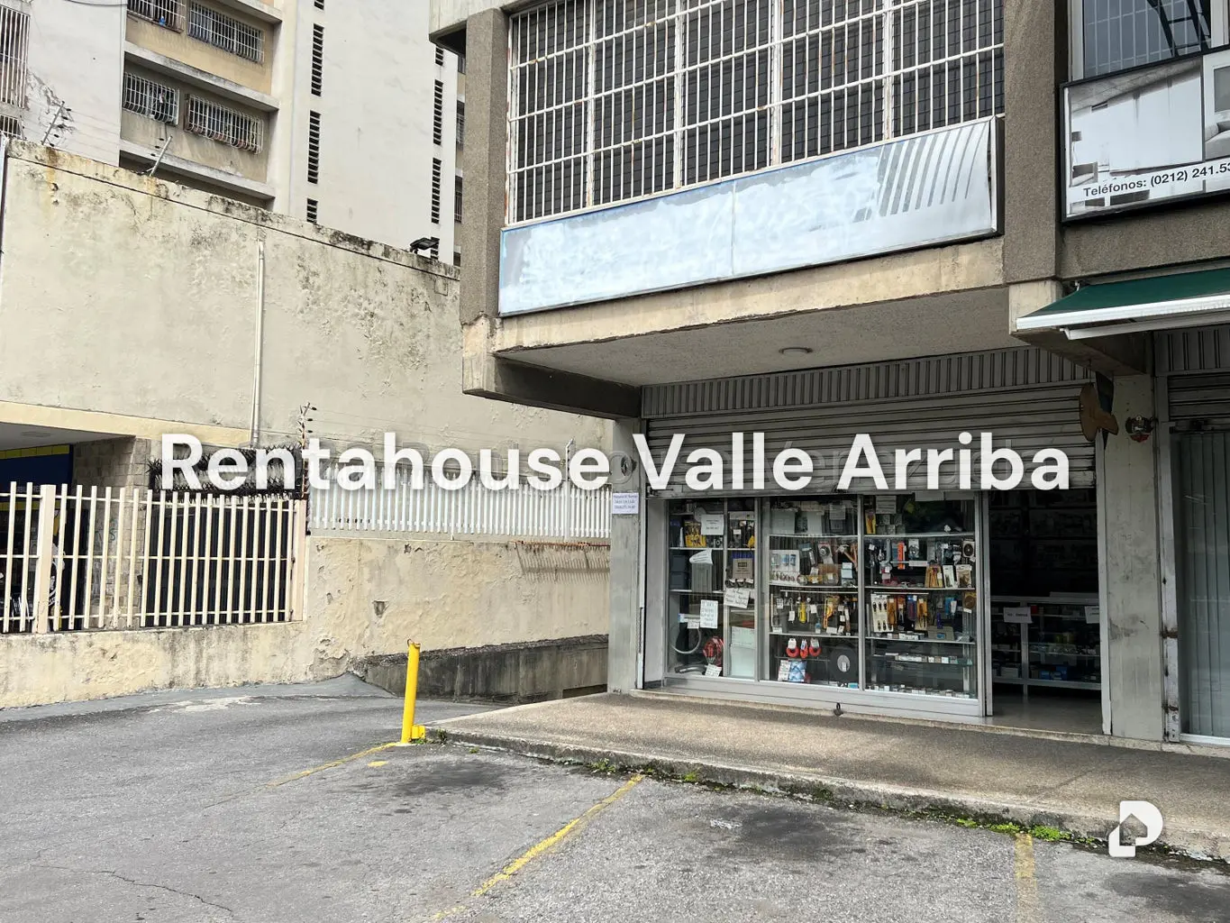Local comercial en La Urbina, Caracas – 3