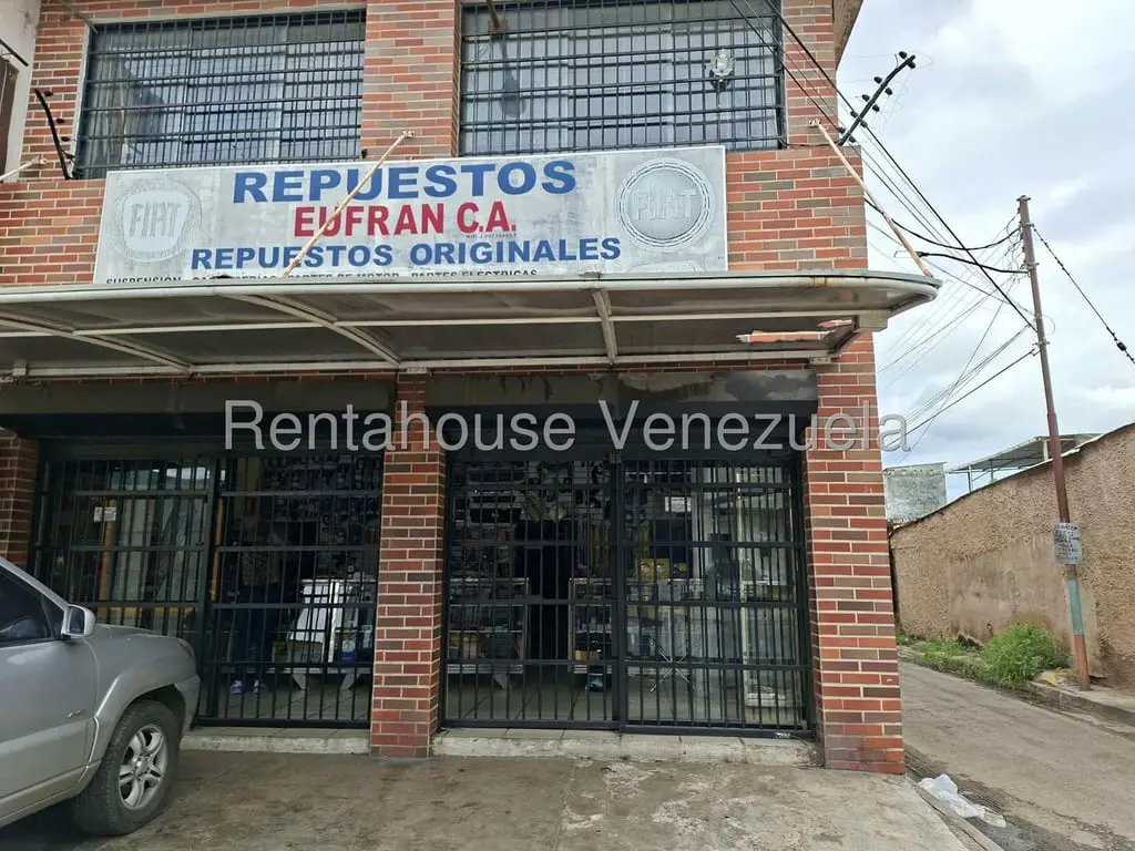 Commercial space in Michelena, Valencia - 1