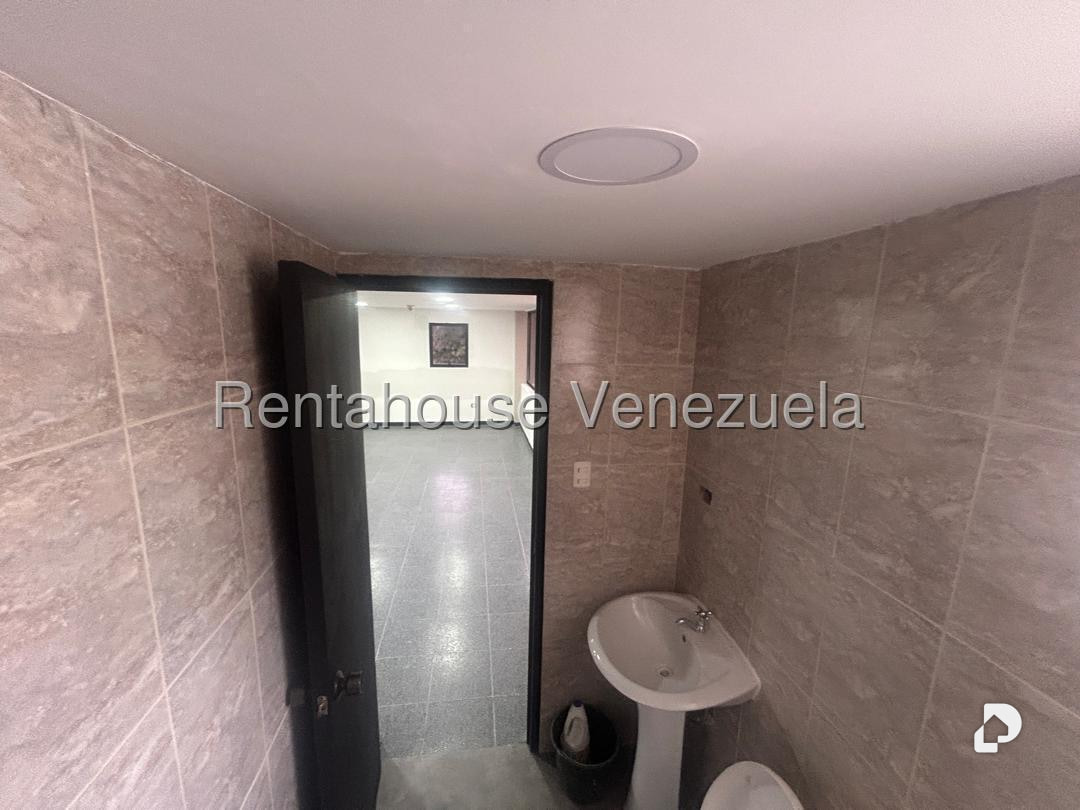 Local comercial en Las Mercedes, Caracas