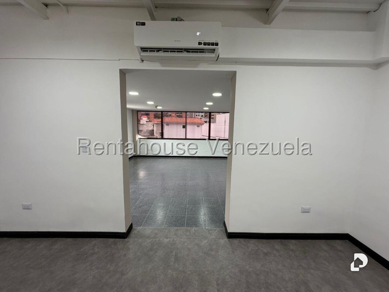 Local comercial en Las Mercedes, Caracas