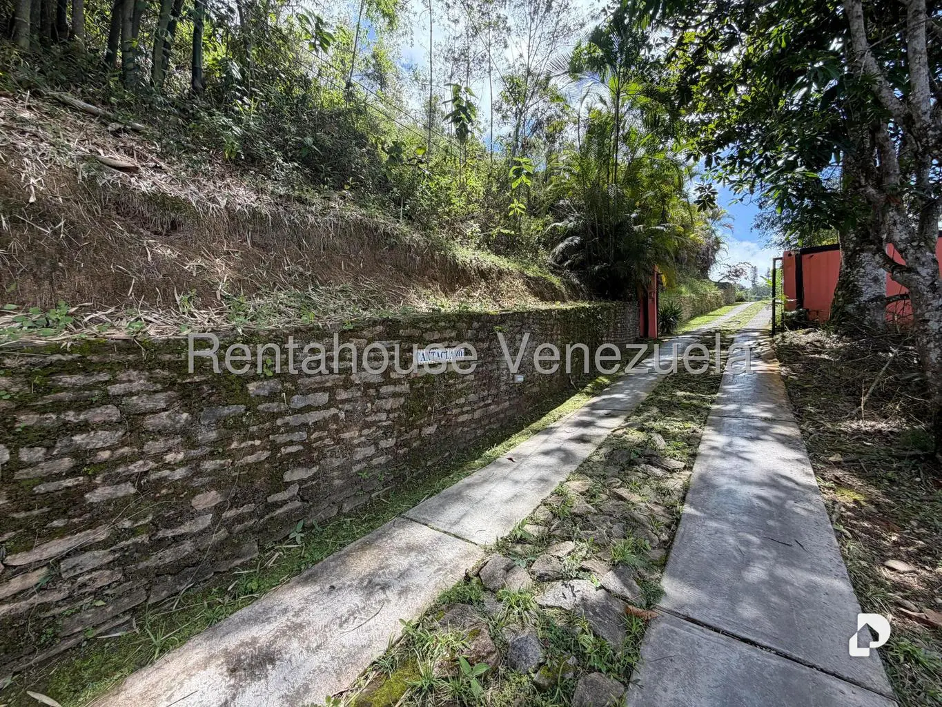 Casa en Oripoto, Caracas