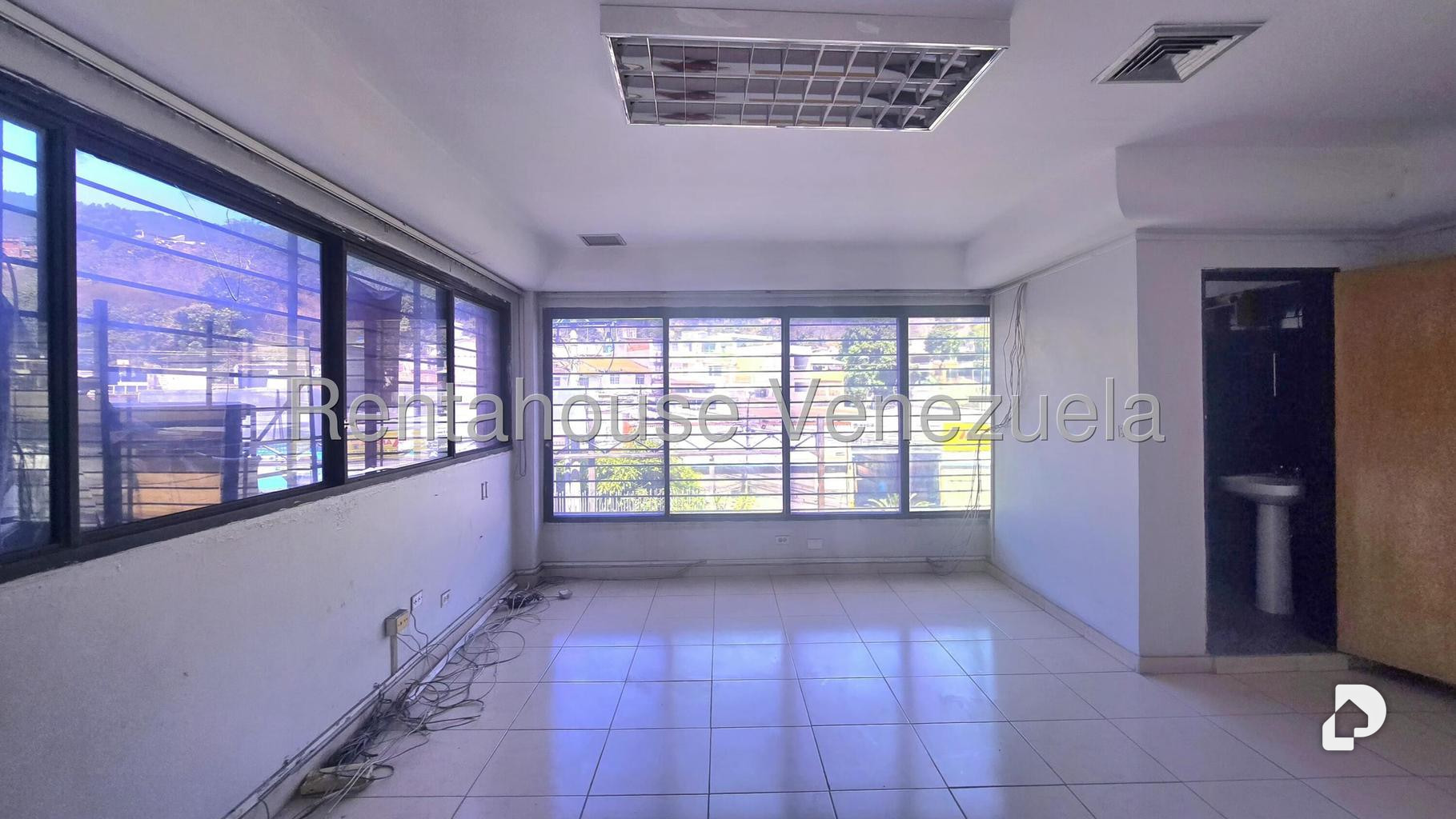 Local comercial en Piedra Azul, Caracas – 23