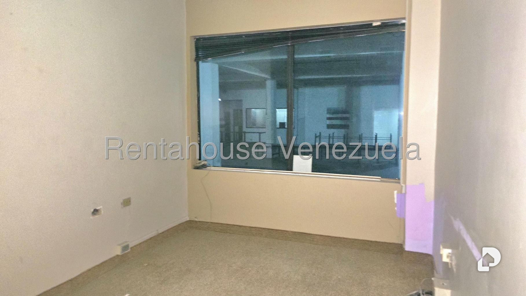 Local comercial en Piedra Azul, Caracas – 14
