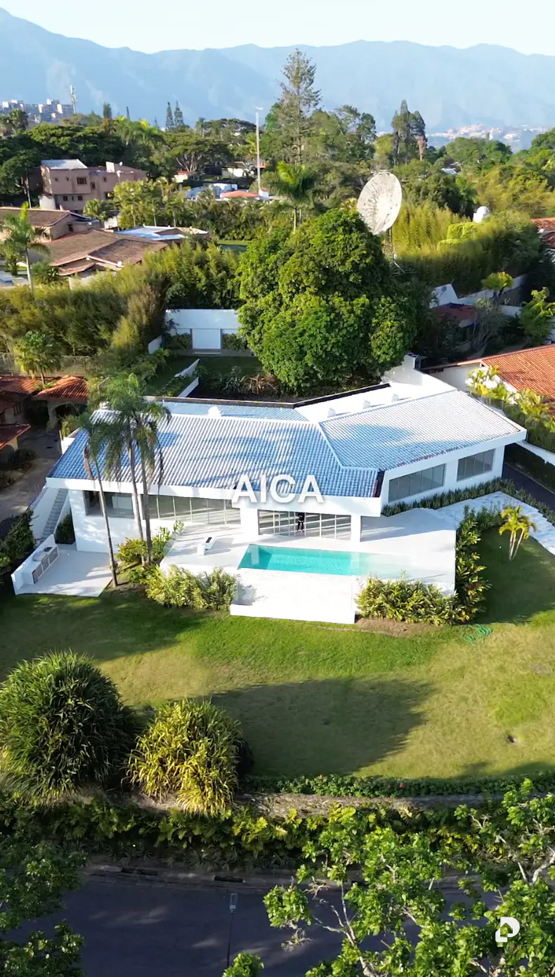 Casa en Lomas de La Lagunita, Caracas – 18