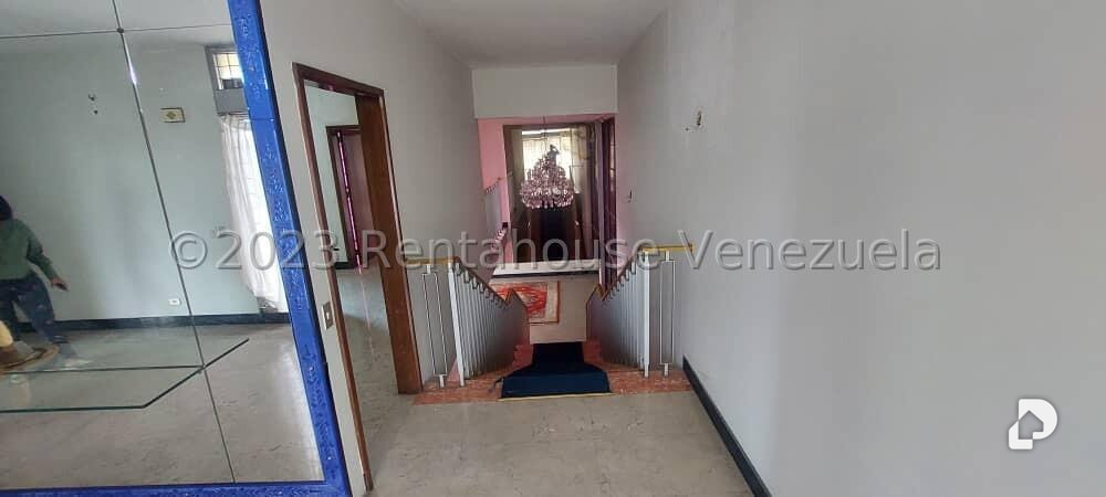 Casa en Alta Florida, Caracas – 8