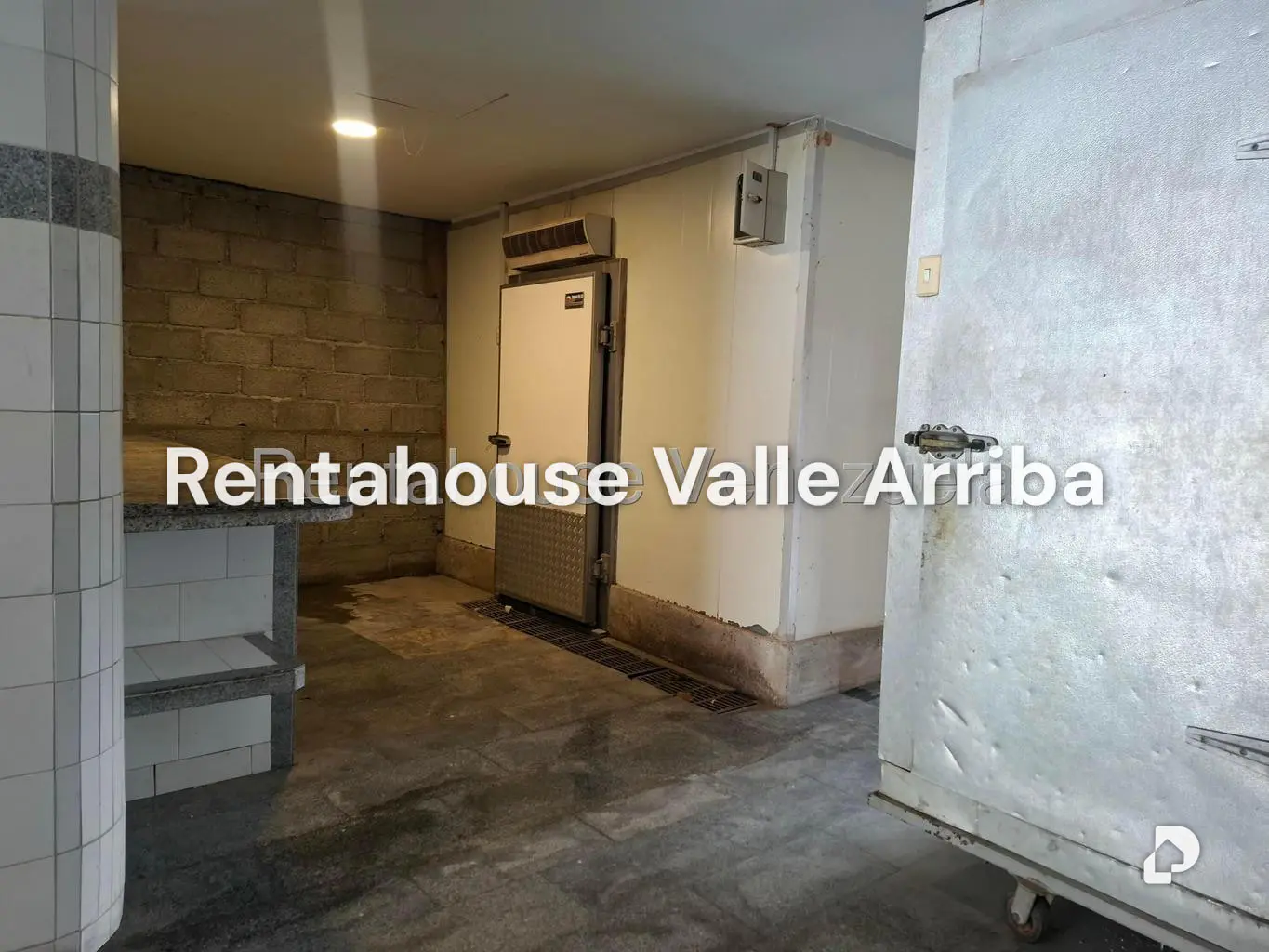 Local comercial en El Hatillo, Caracas – 4