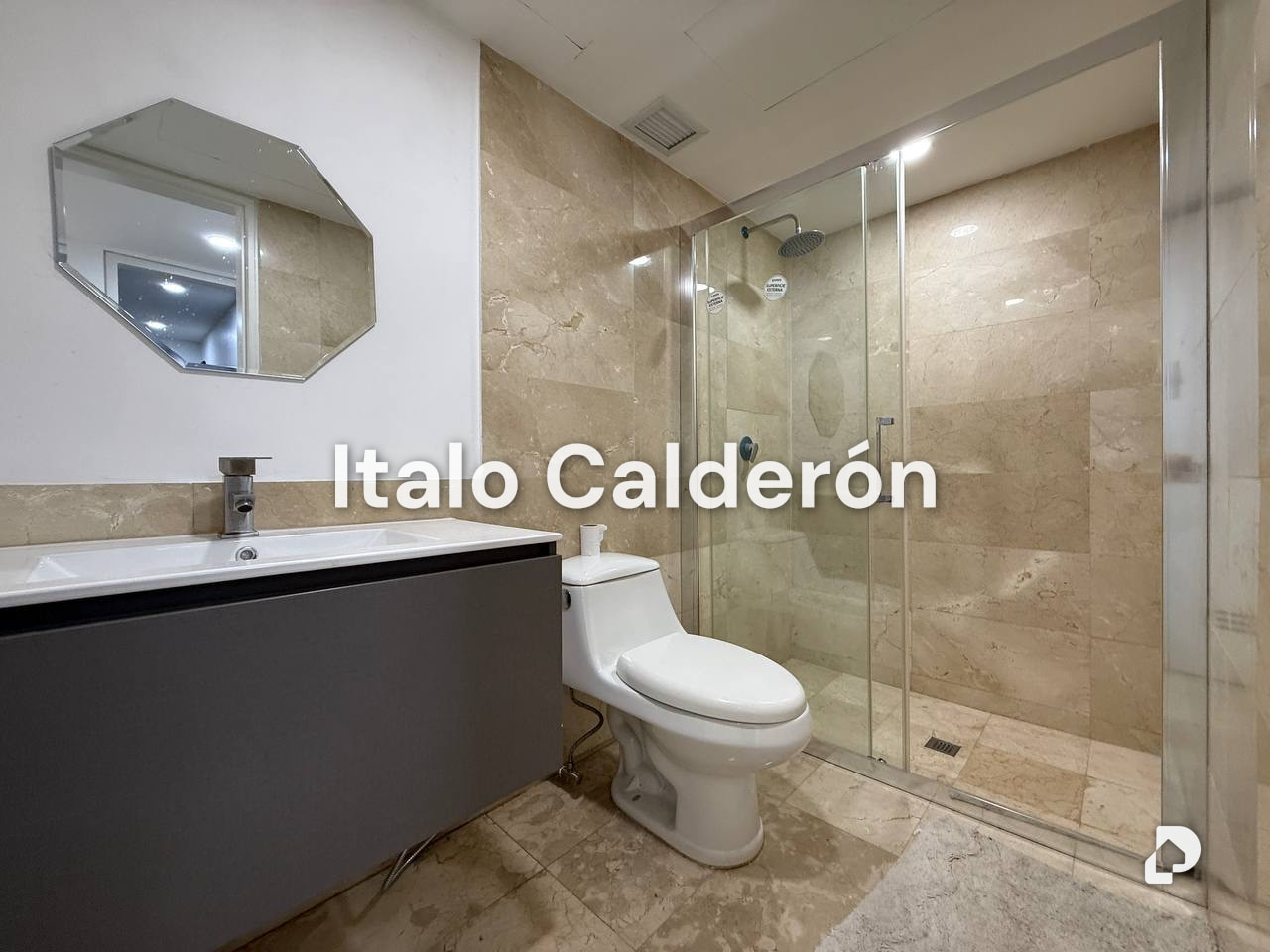Apartamento en Chula Vista, Caracas – 11