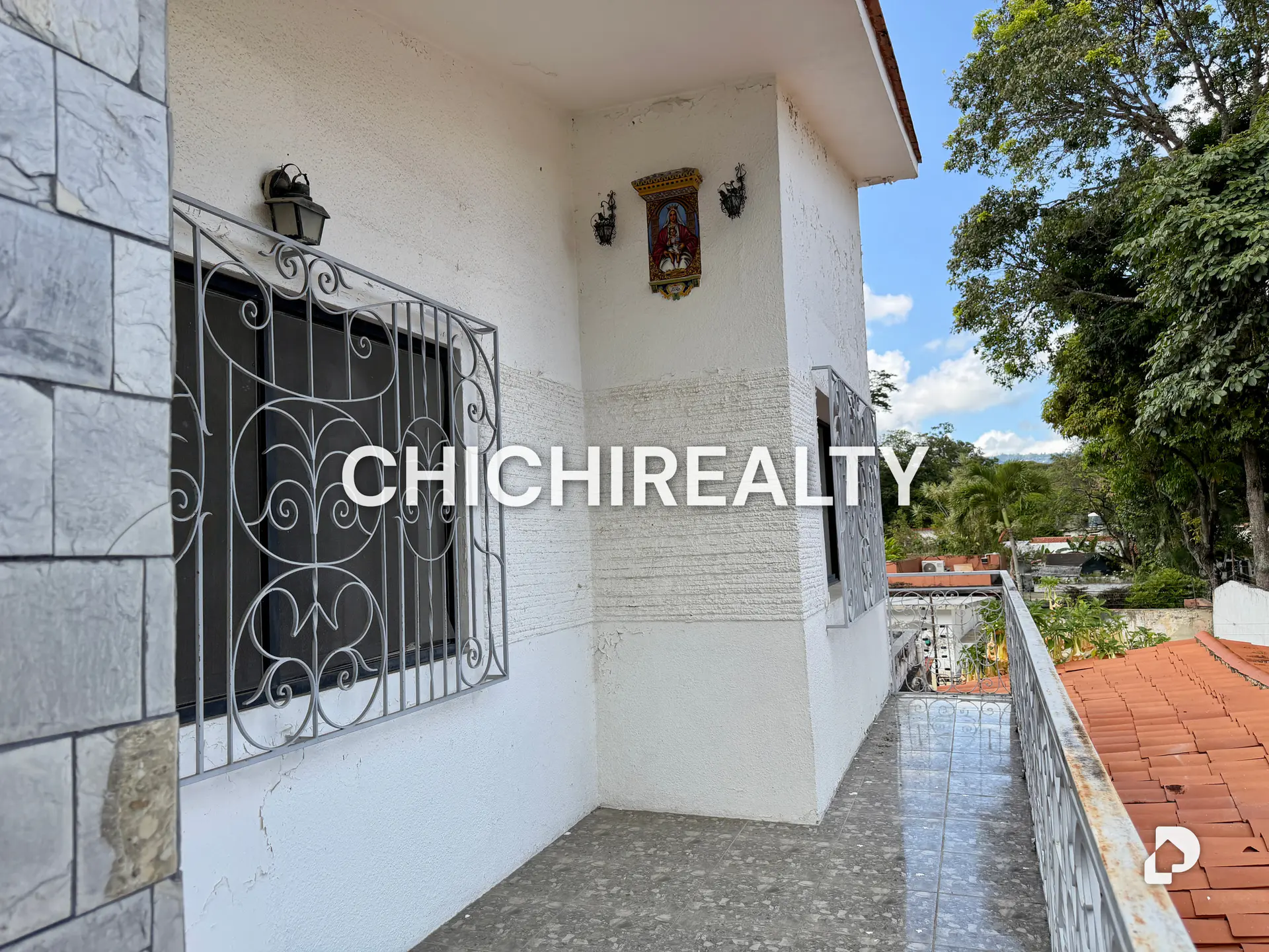 House in La Floresta, Caracas – 1