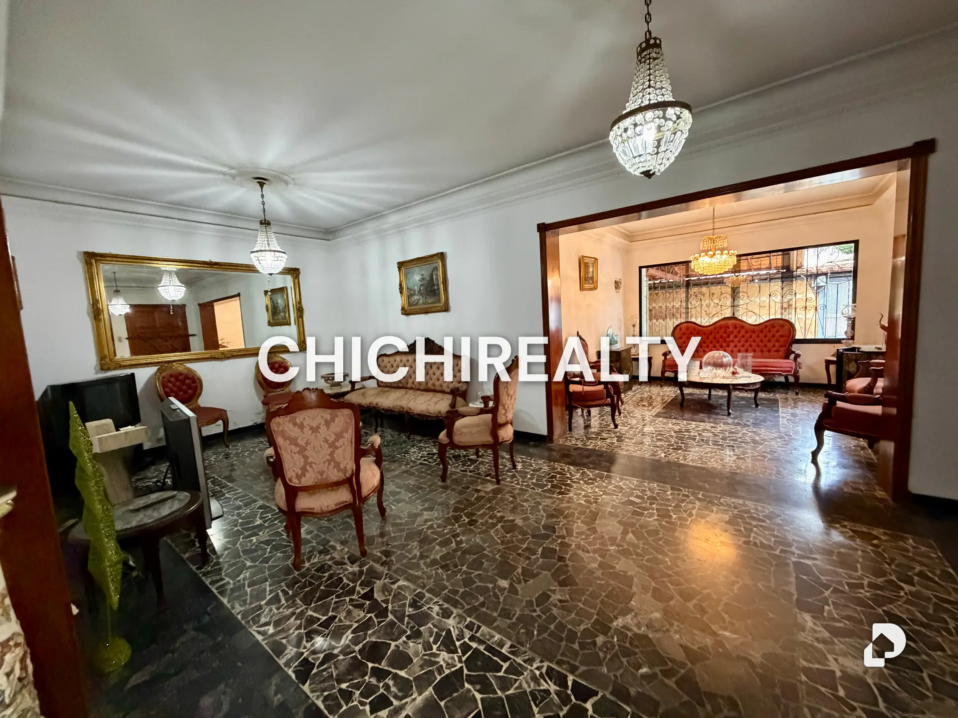 House in La Floresta, Caracas – 3