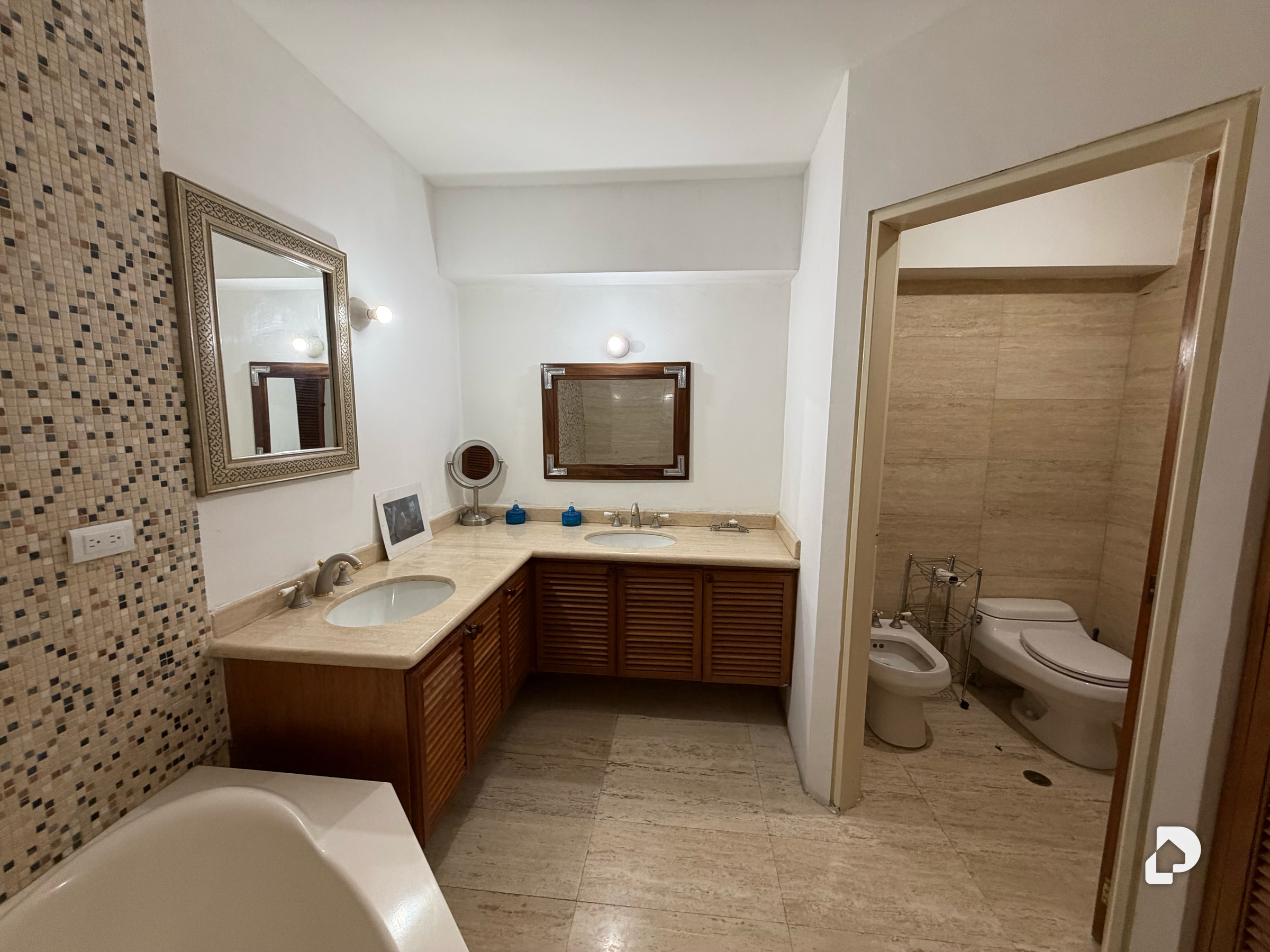 Apartamento en La Lagunita, Caracas – 18