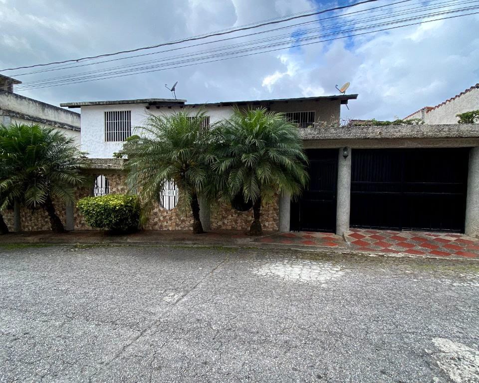 Casa en Colinas de Carrizal, Altos Mirandinos - 1