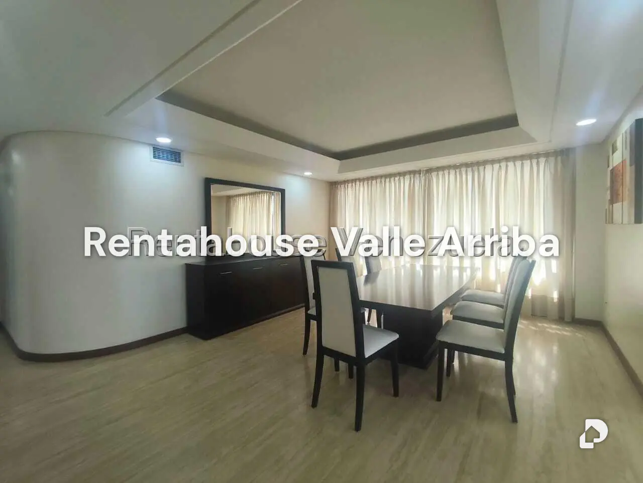 Apartamento en Altamira, Caracas – 13