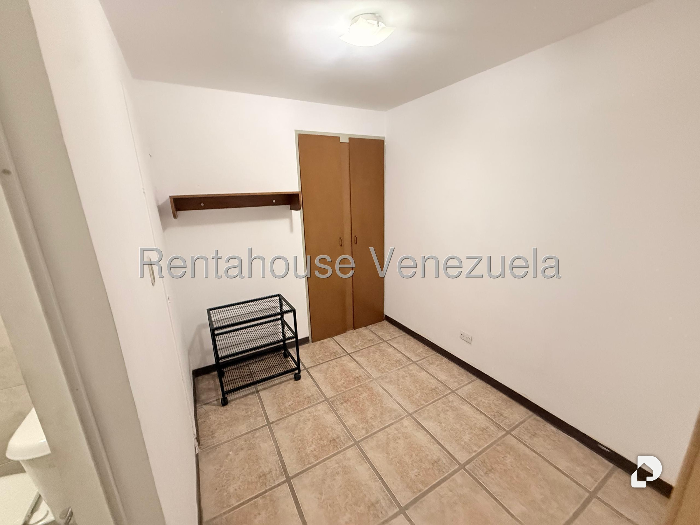 Anexo en Alto Prado, Caracas – 2