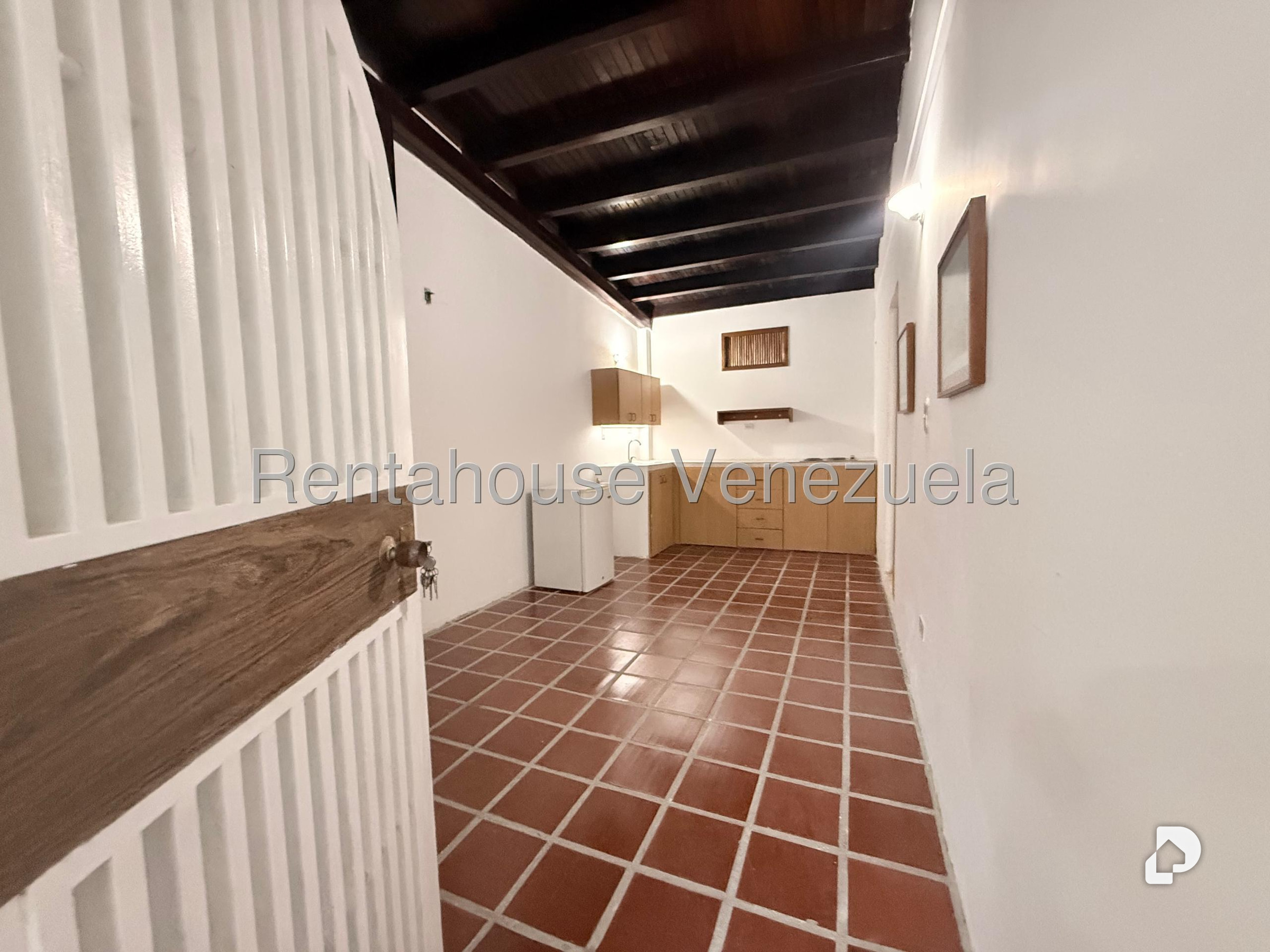Anexo en Alto Prado, Caracas – 6