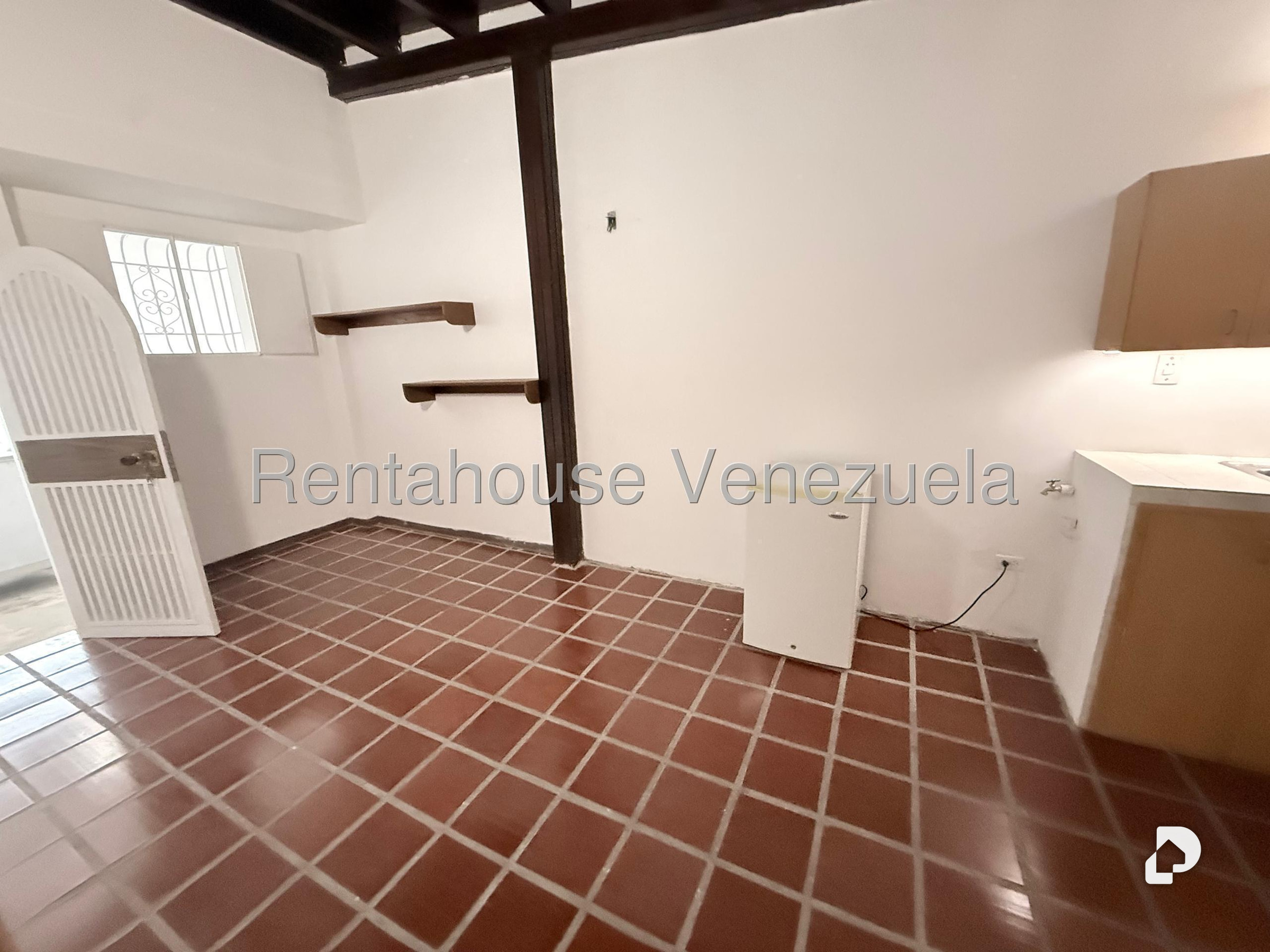 Anexo en Alto Prado, Caracas – 4