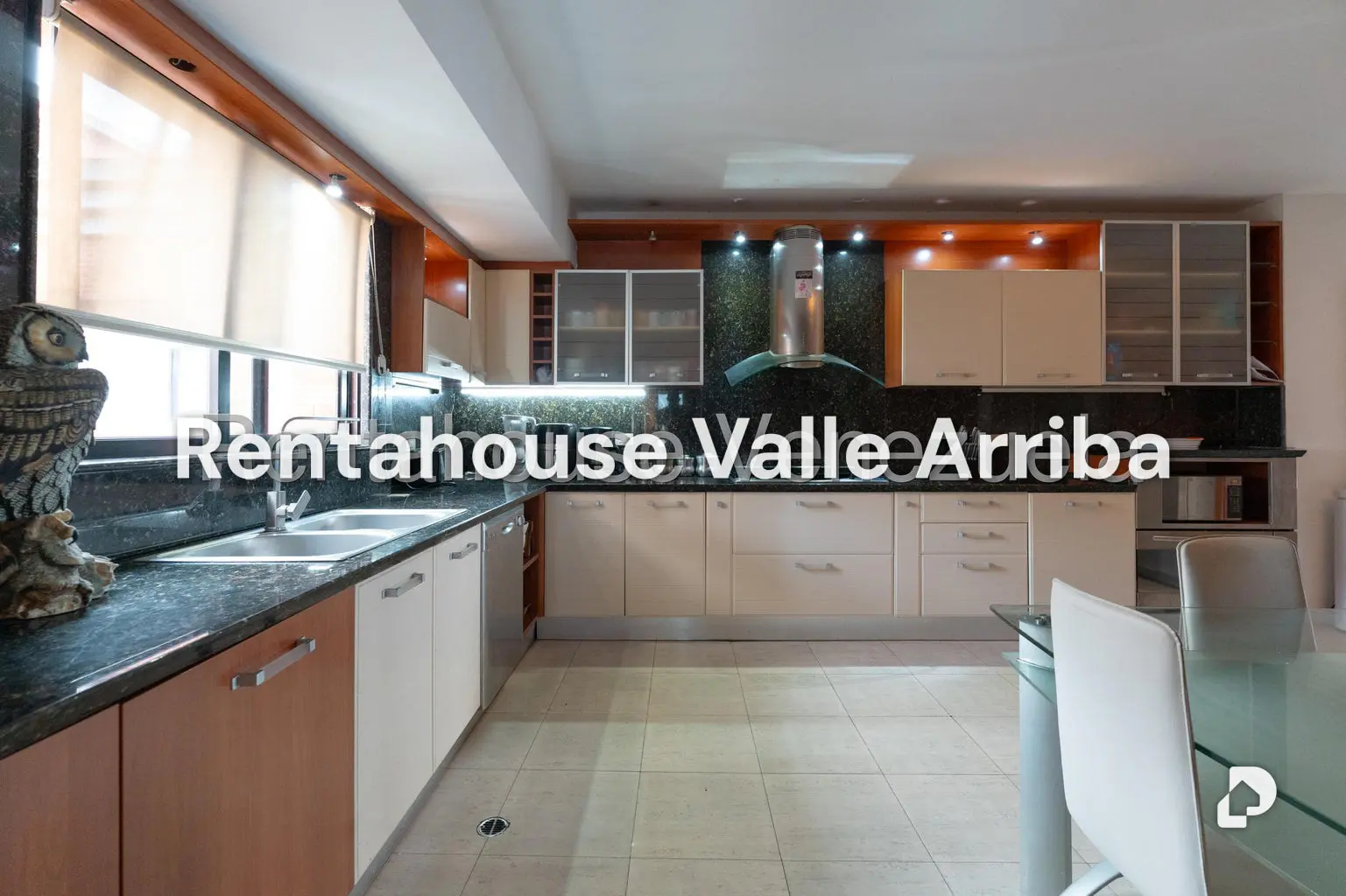 Apartamento en Lomas de Las Mercedes, Caracas – 20