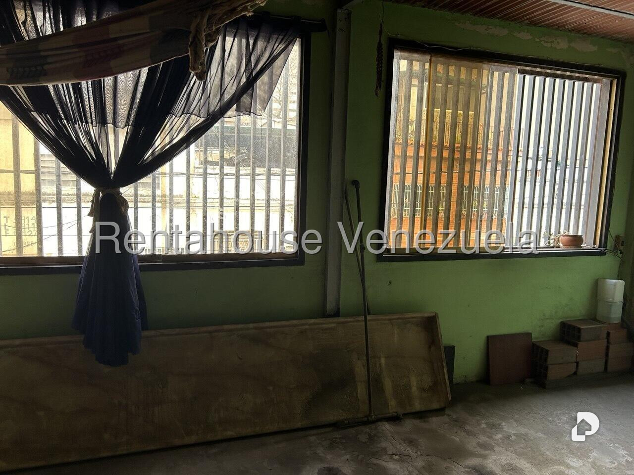 Local comercial en Puente Hierro, Caracas – 16