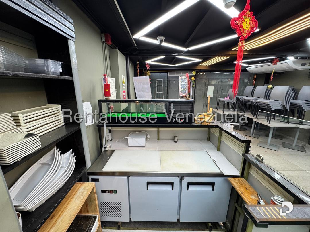 Local comercial en La Florida, Caracas – 7