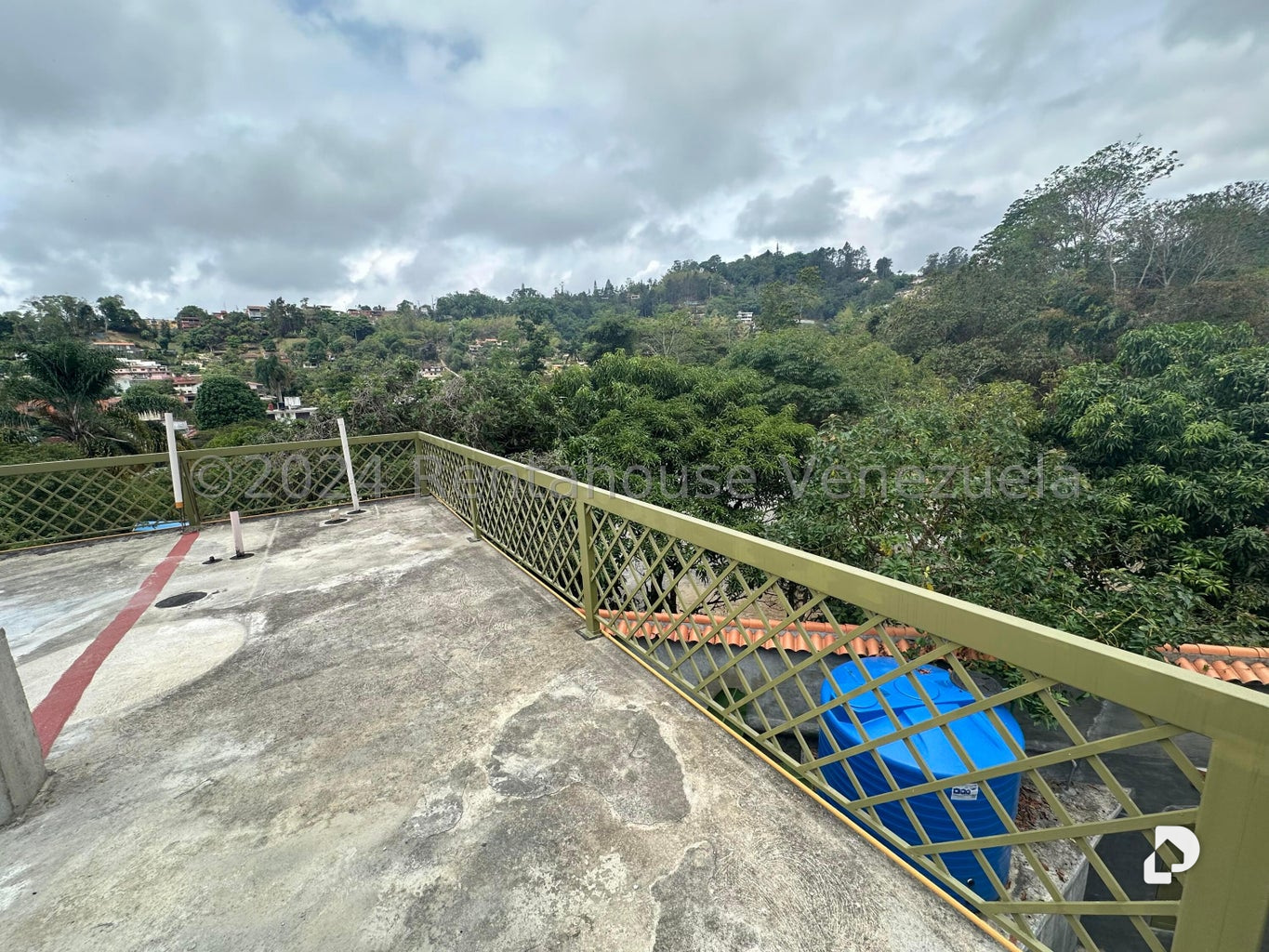 Local comercial en El Hatillo, Caracas – 22