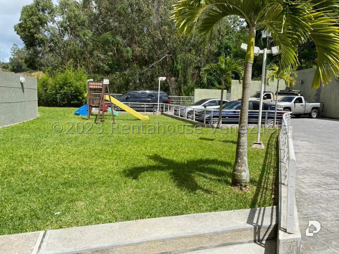 Apartamento en Lomas del Sol, Caracas – 28