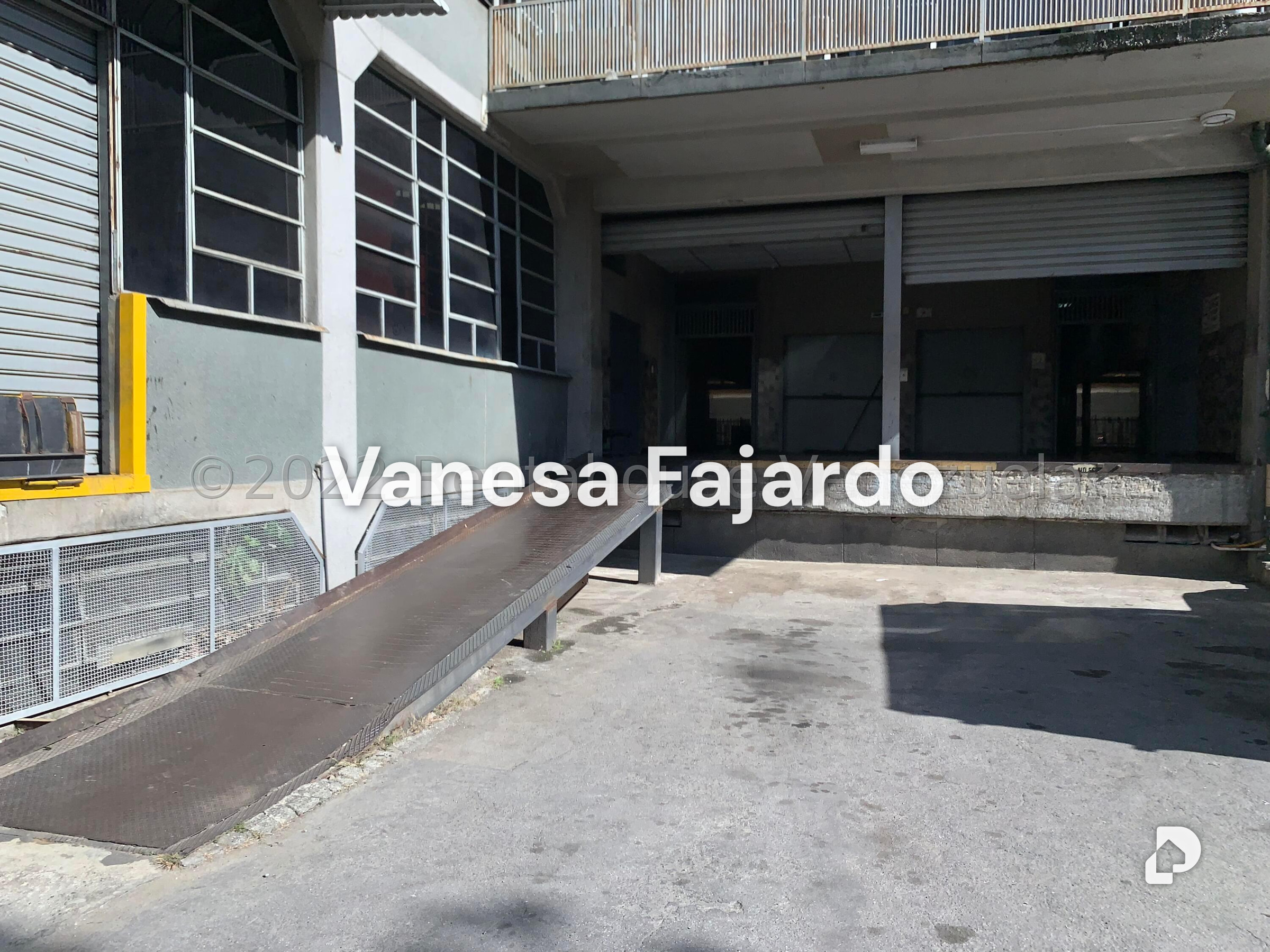Local comercial en Los Ruices, Caracas – 19
