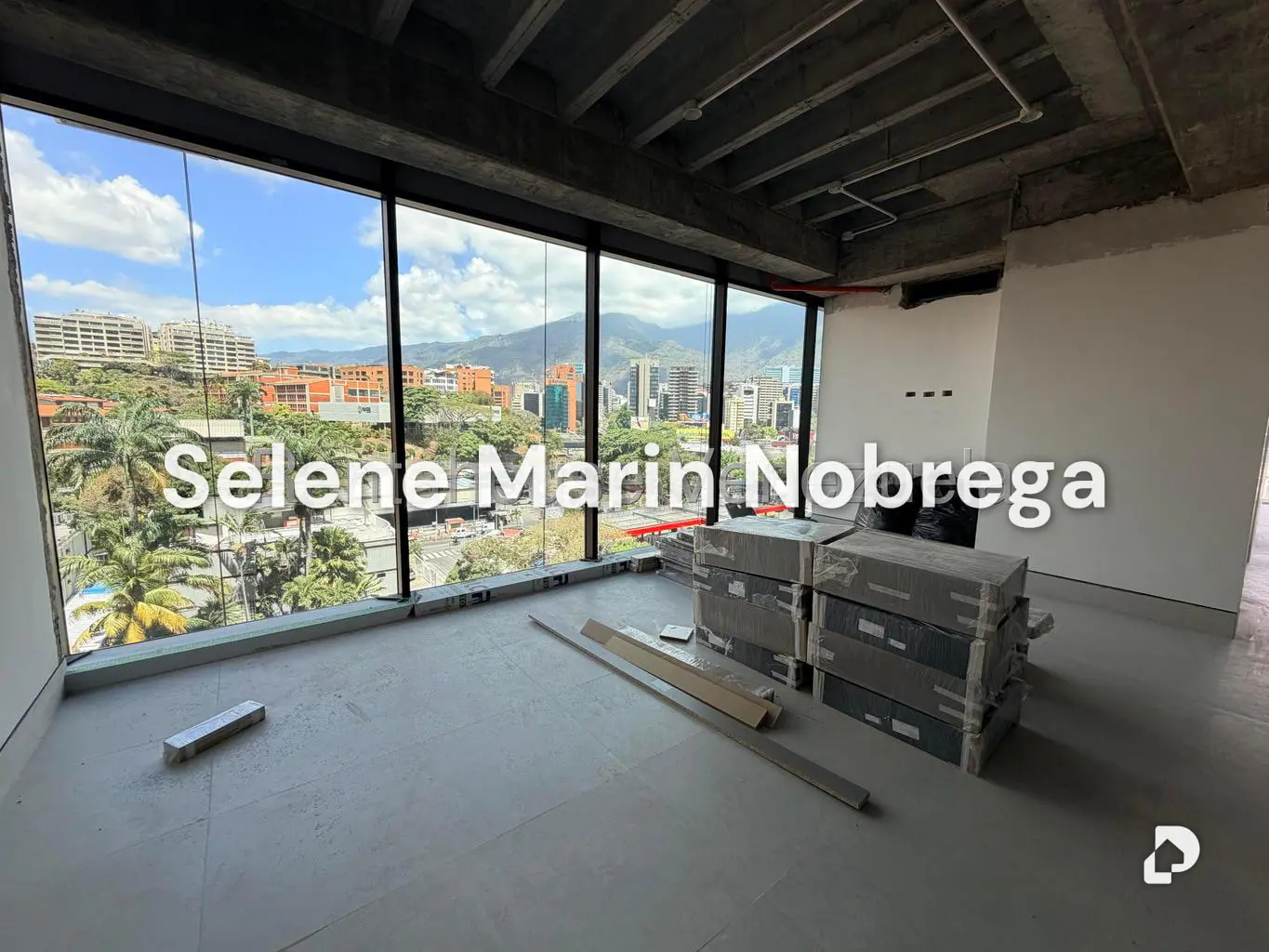 Office in Las Mercedes, Caracas – 23
