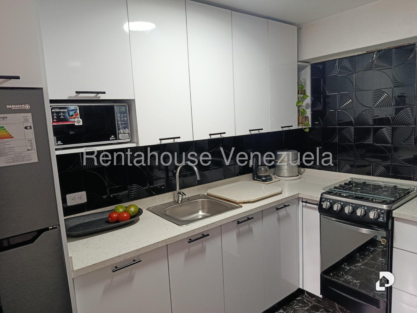 Apartamento en Santa Mónica, Caracas – 16