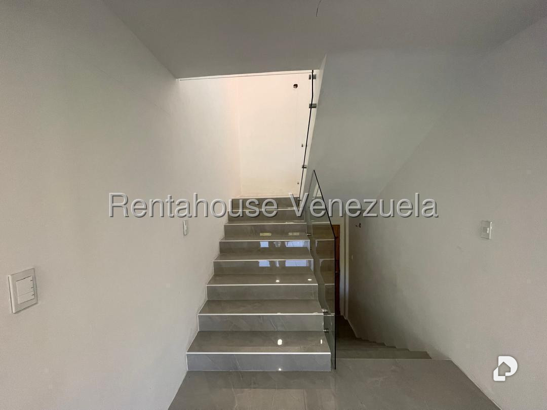 Apartamento en La Boyera, Caracas – 14