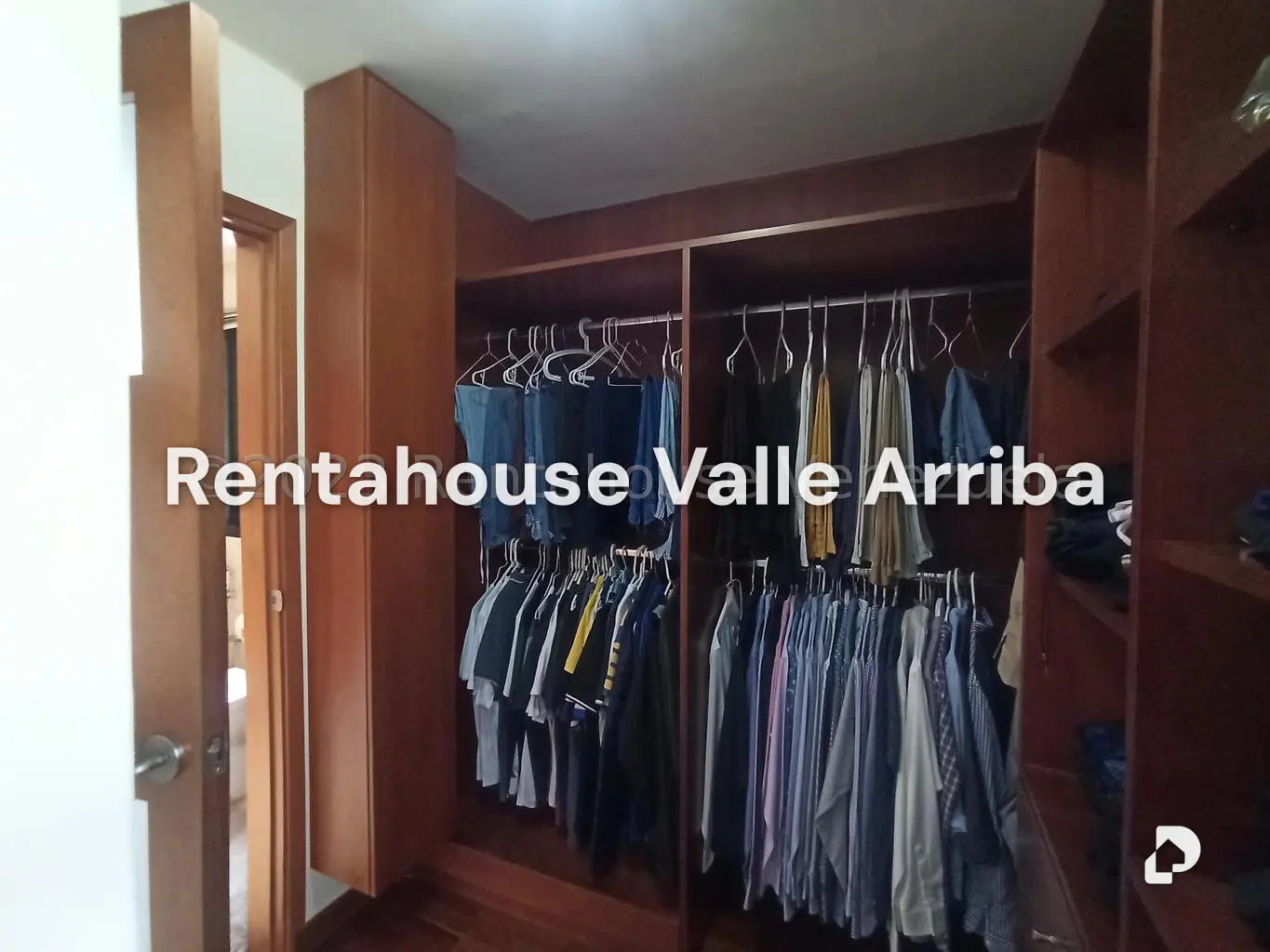 Apartamento en Los Chorros, Caracas – 16