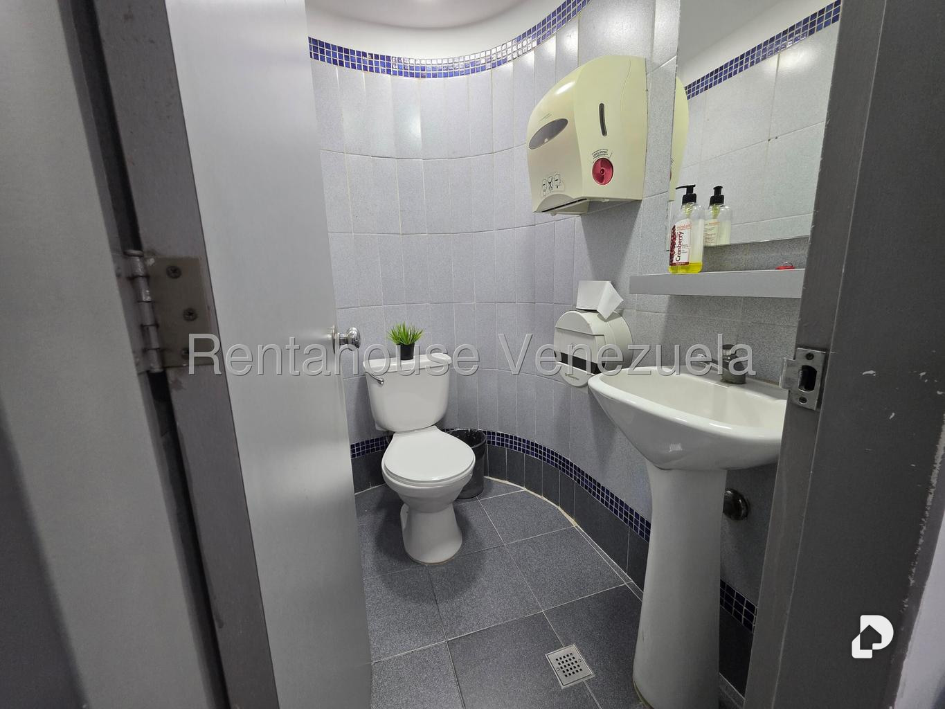 Oficina en El Rosal, Caracas – 29