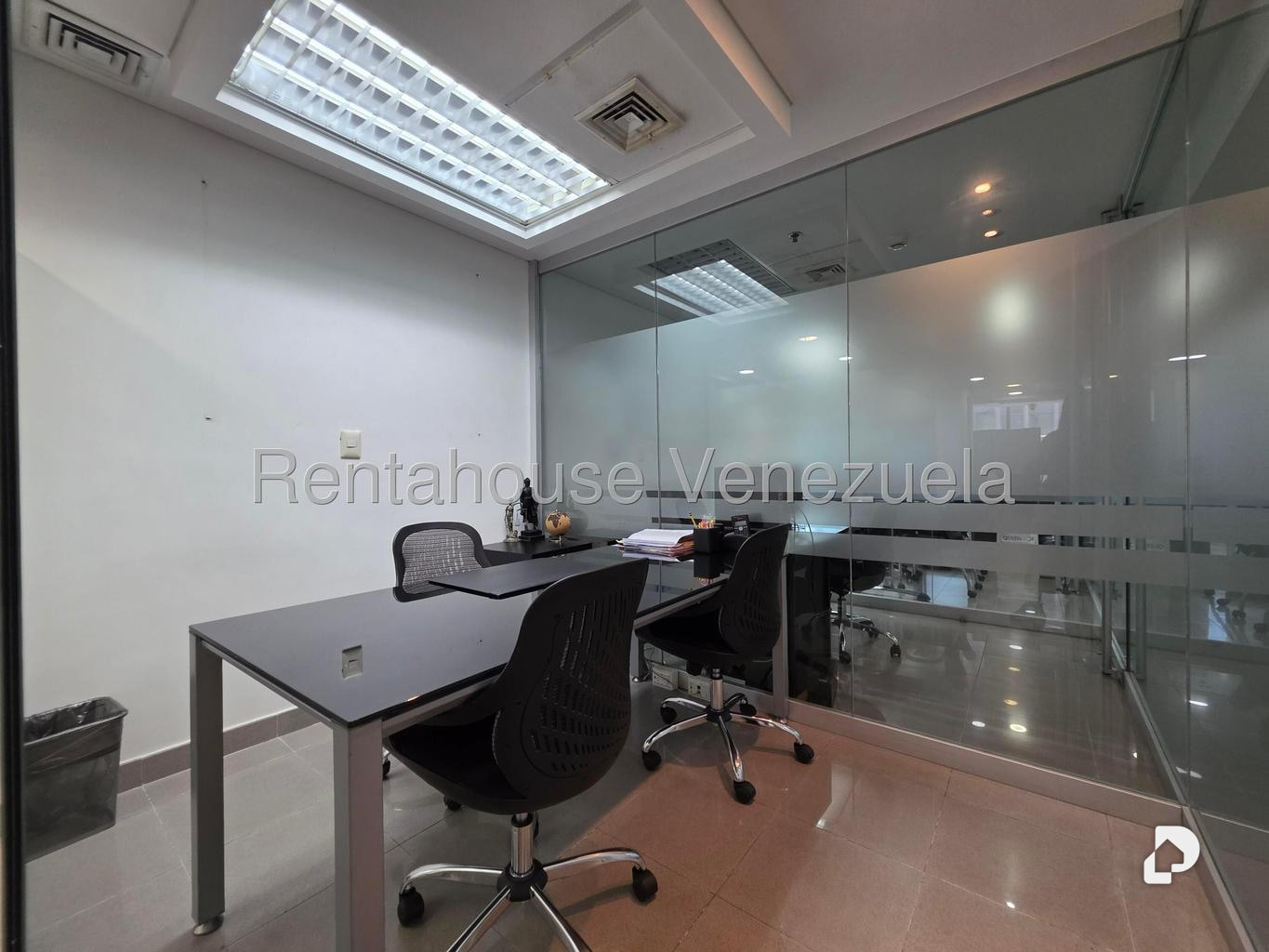 Oficina en El Rosal, Caracas – 8