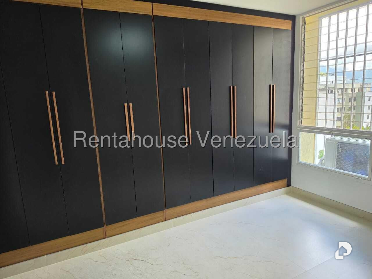 Apartamento en Los Naranjos (del Cafetal), Caracas – 12