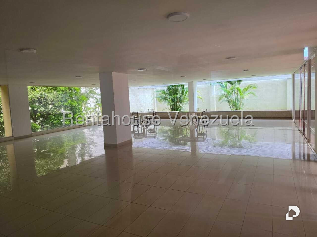 Apartamento en Los Naranjos (del Cafetal), Caracas – 19