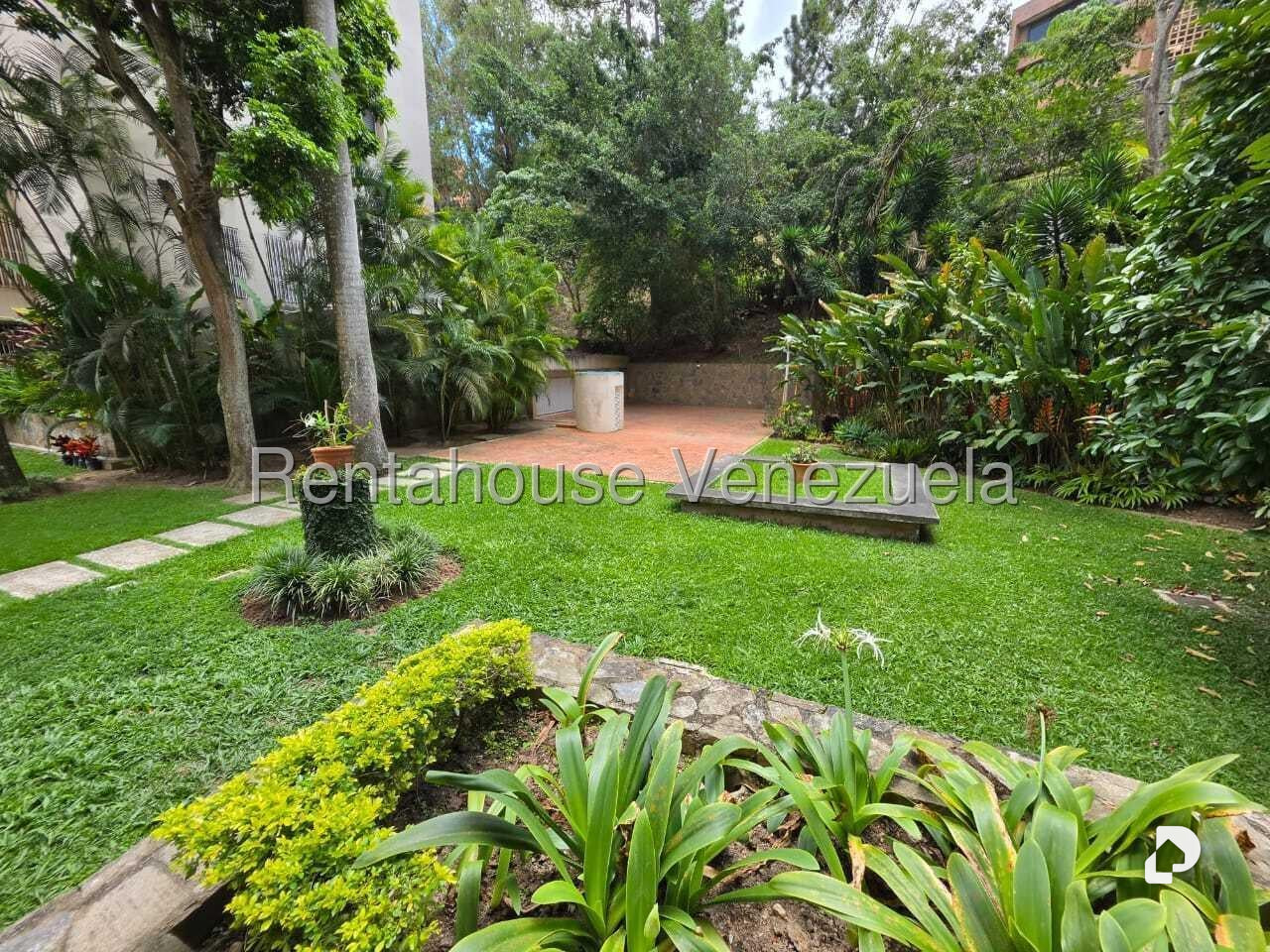 Apartamento en Los Naranjos (del Cafetal), Caracas – 27