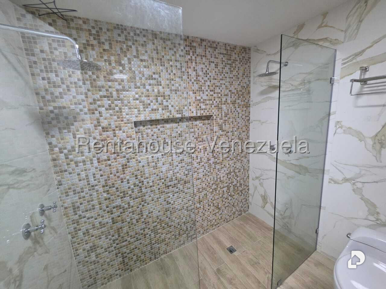 Apartamento en Los Naranjos (del Cafetal), Caracas – 10