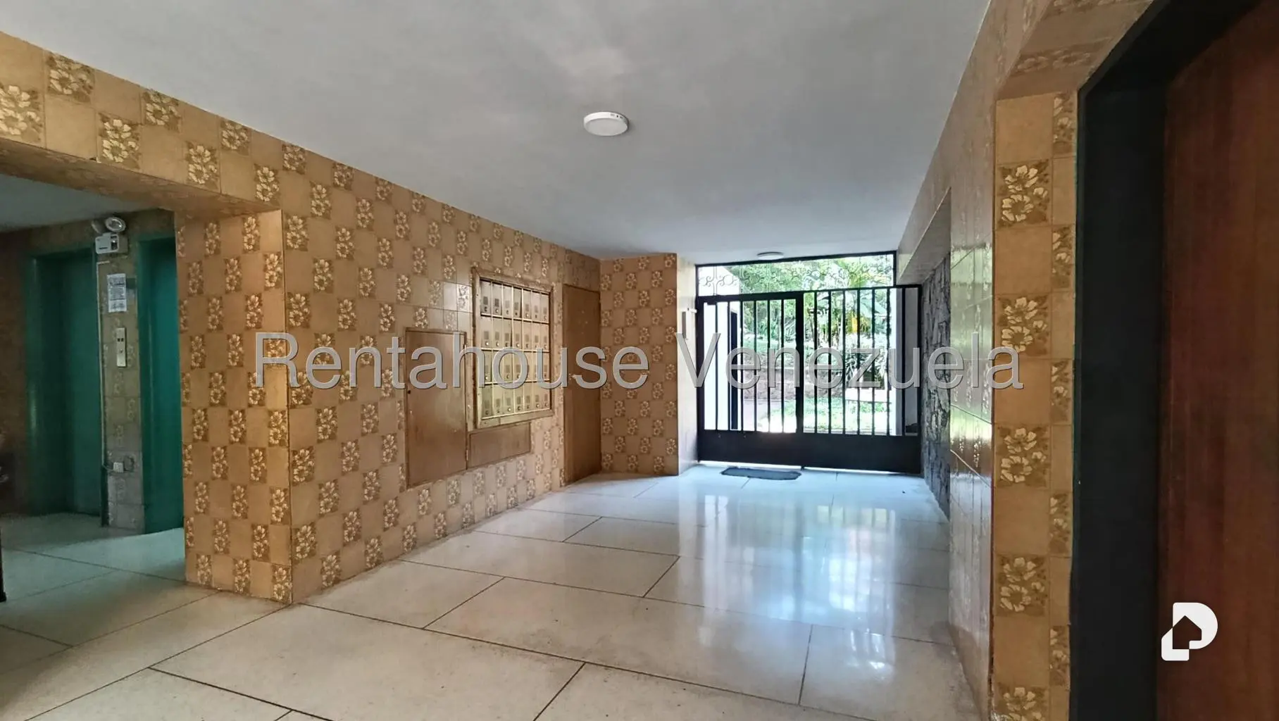 Apartamento en El Paraíso, Caracas – 3