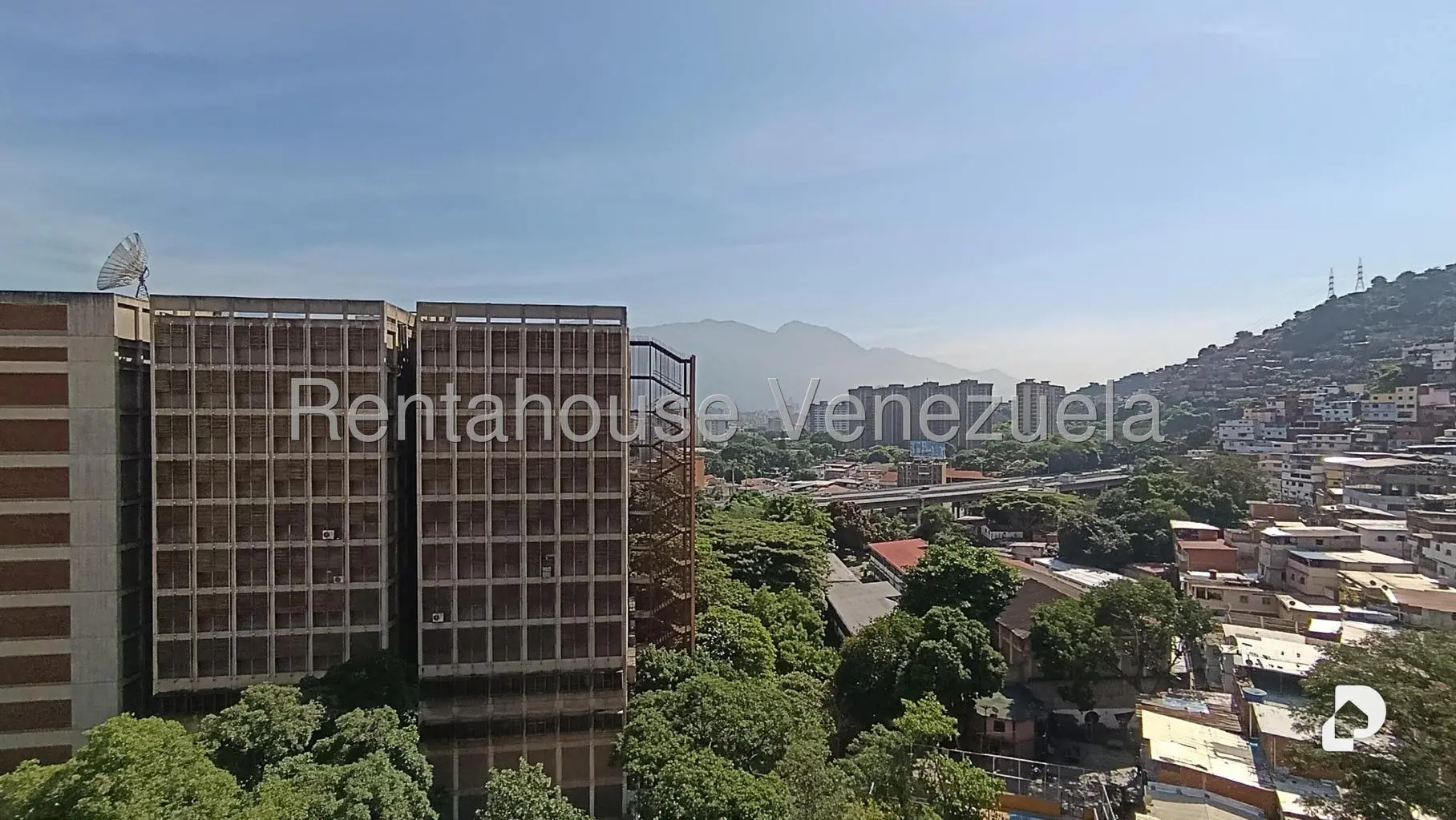 Apartamento en El Paraíso, Caracas – 14