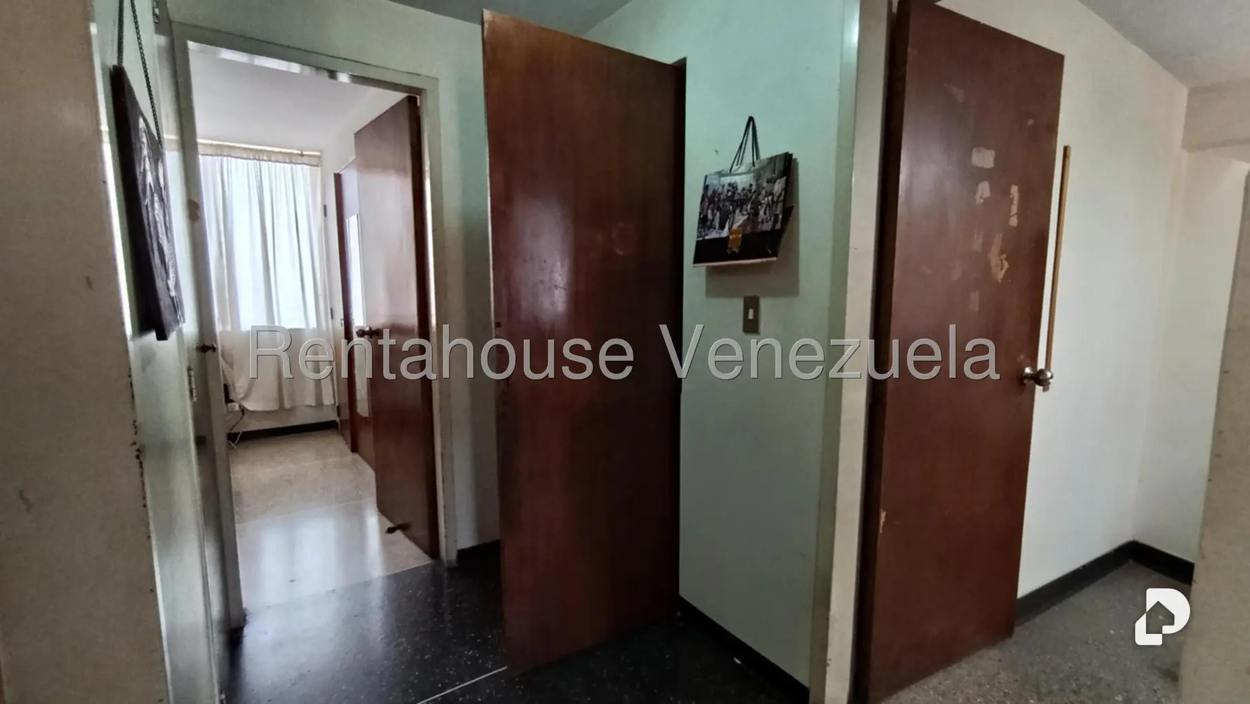 Apartamento en El Paraíso, Caracas – 29