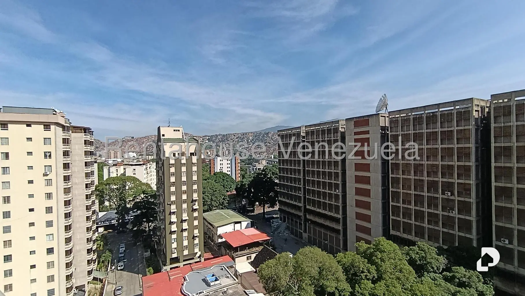 Apartamento en El Paraíso, Caracas – 13