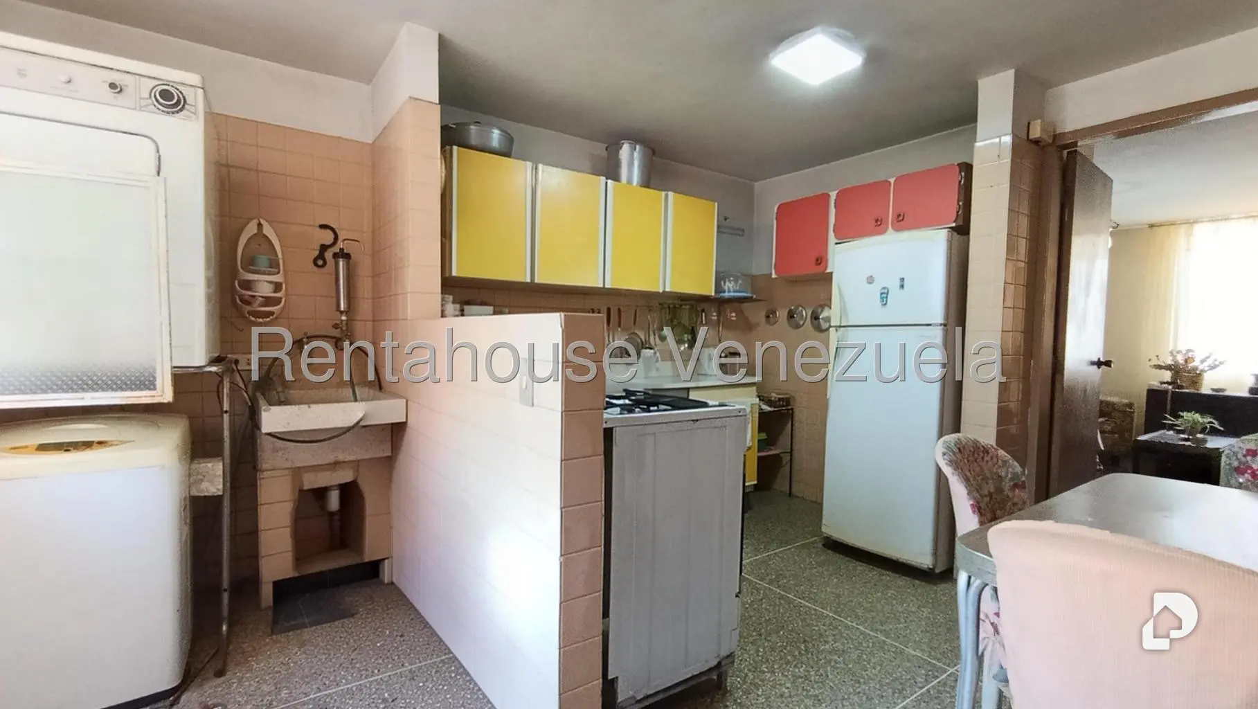 Apartamento en El Paraíso, Caracas – 17