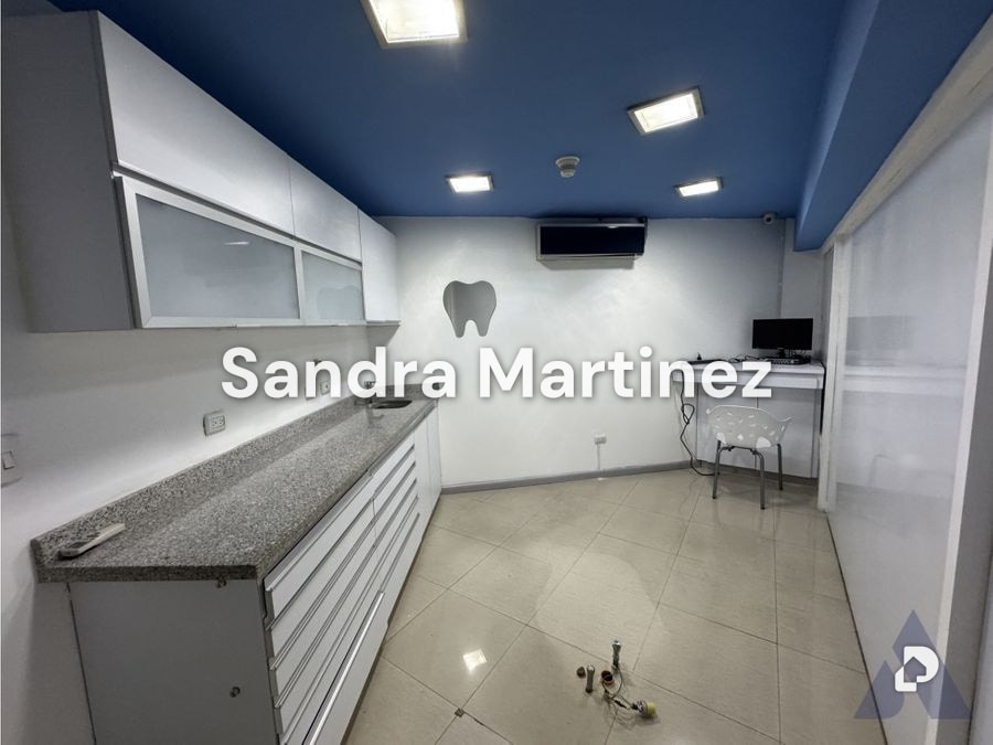 Local comercial en Altamira, Caracas – 13
