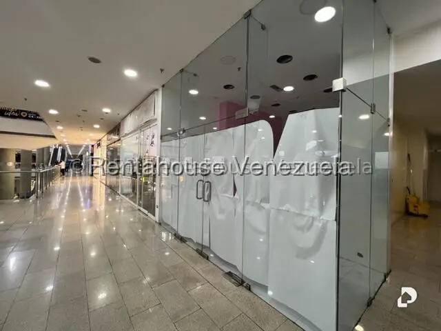 Local comercial en Los Dos Caminos, Caracas – 1