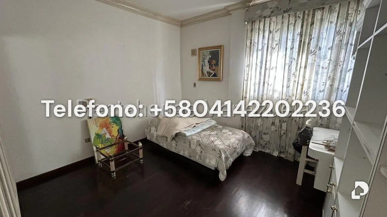 Casa en Los Naranjos (del Cafetal), Caracas – 18