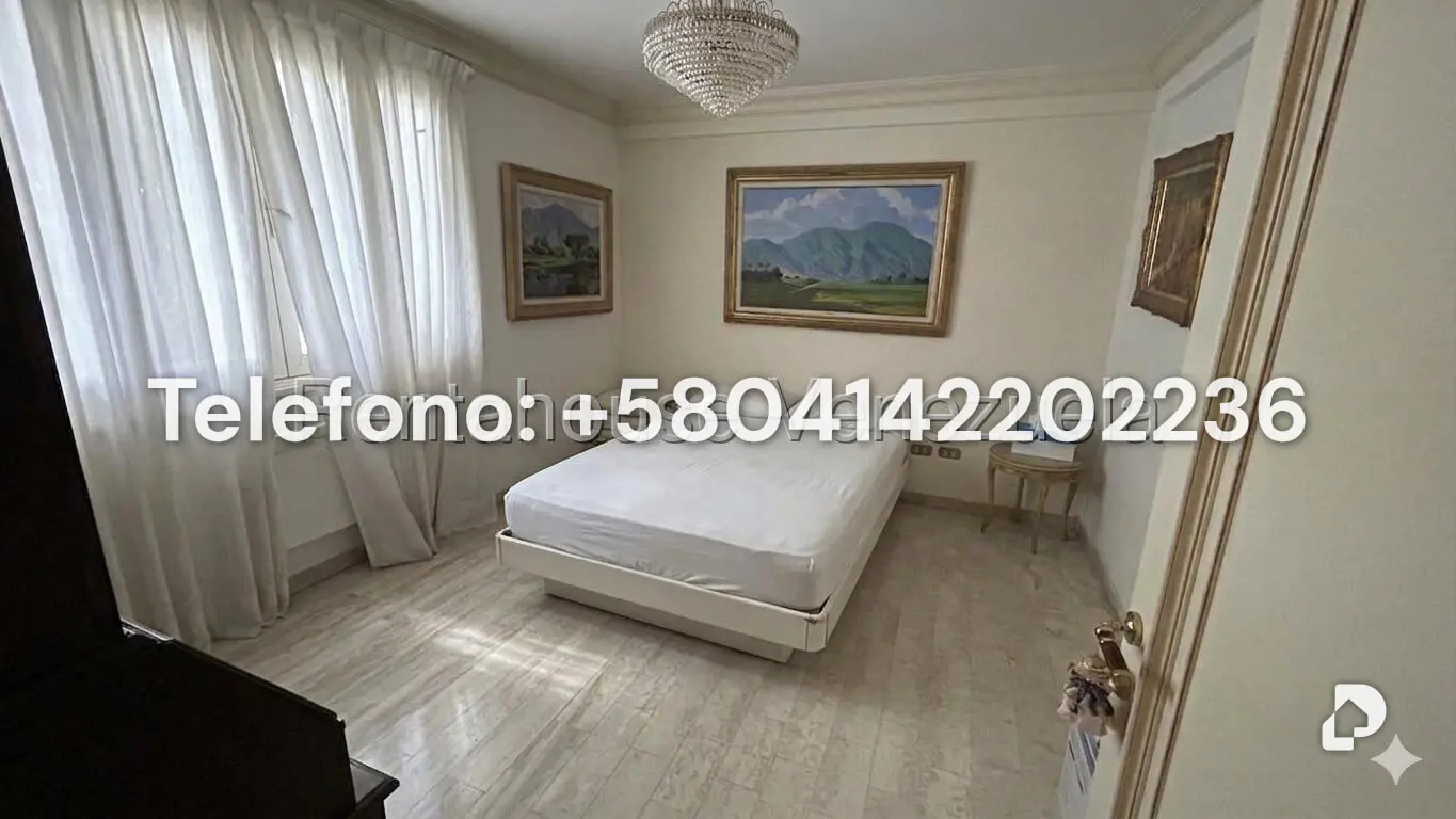 Casa en Los Naranjos (del Cafetal), Caracas – 12