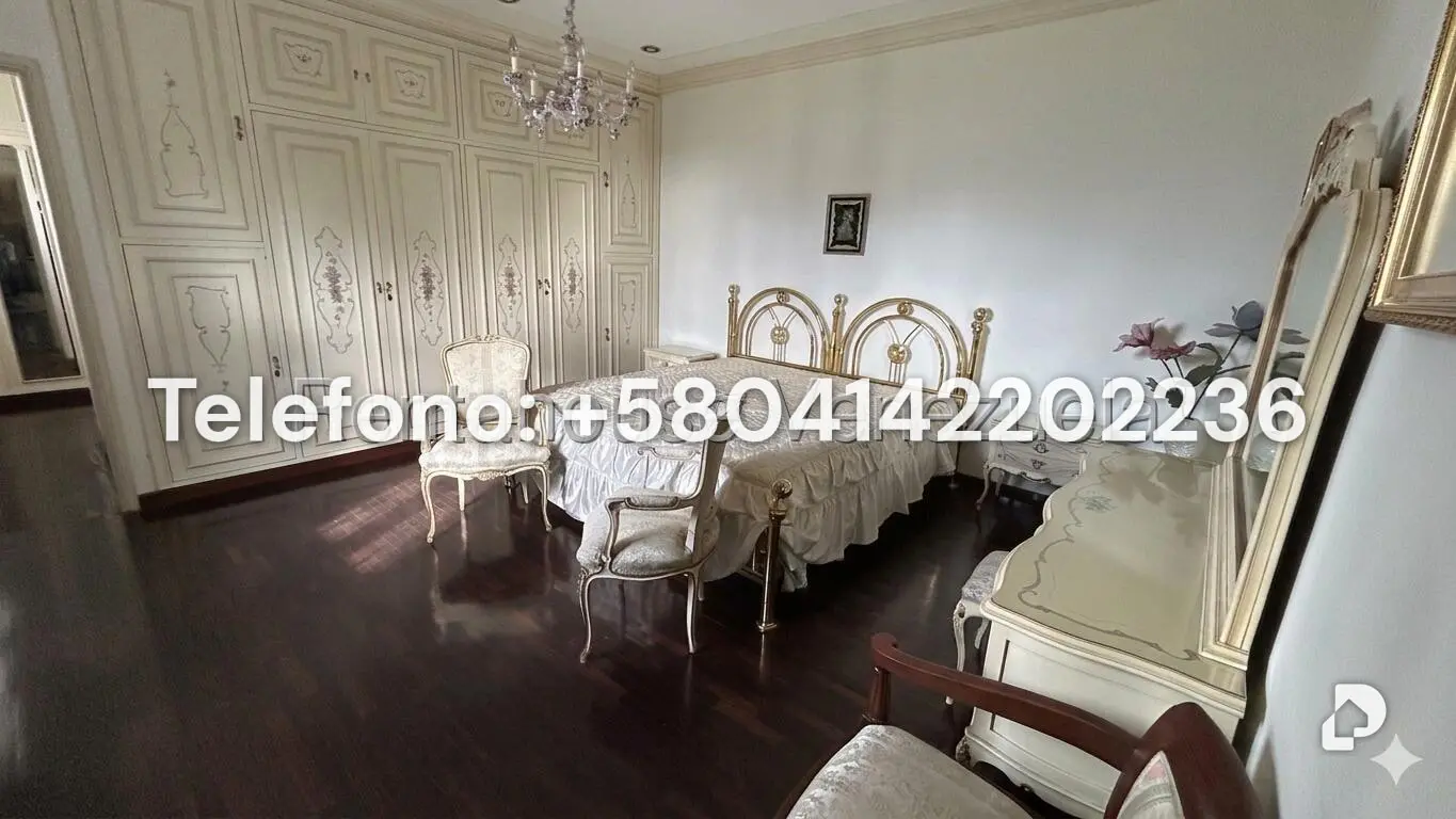 Casa en Los Naranjos (del Cafetal), Caracas – 17