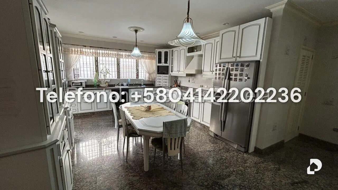 Casa en Los Naranjos (del Cafetal), Caracas – 13