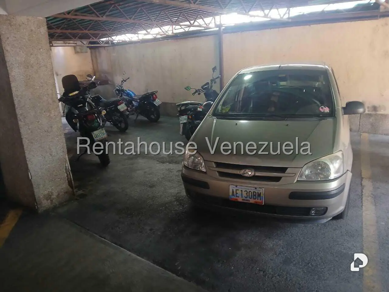 Apartamento en El Paraíso, Caracas – 16